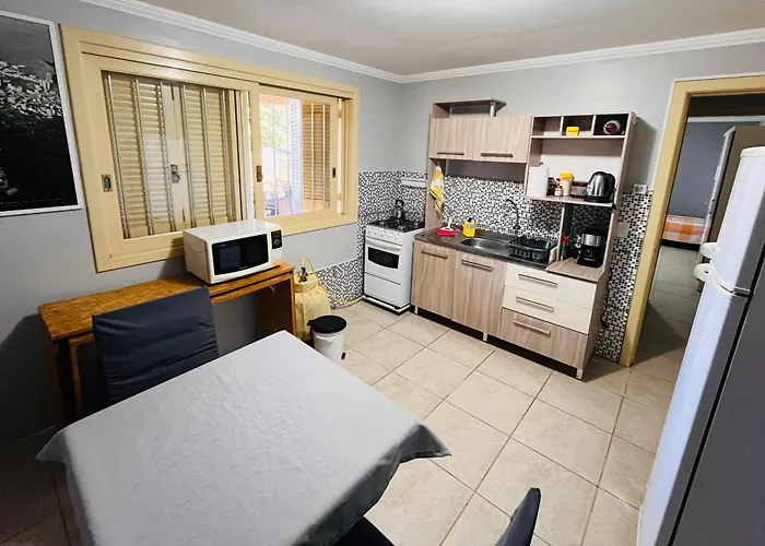 Holiday home Apzito Tri Com Garagem *